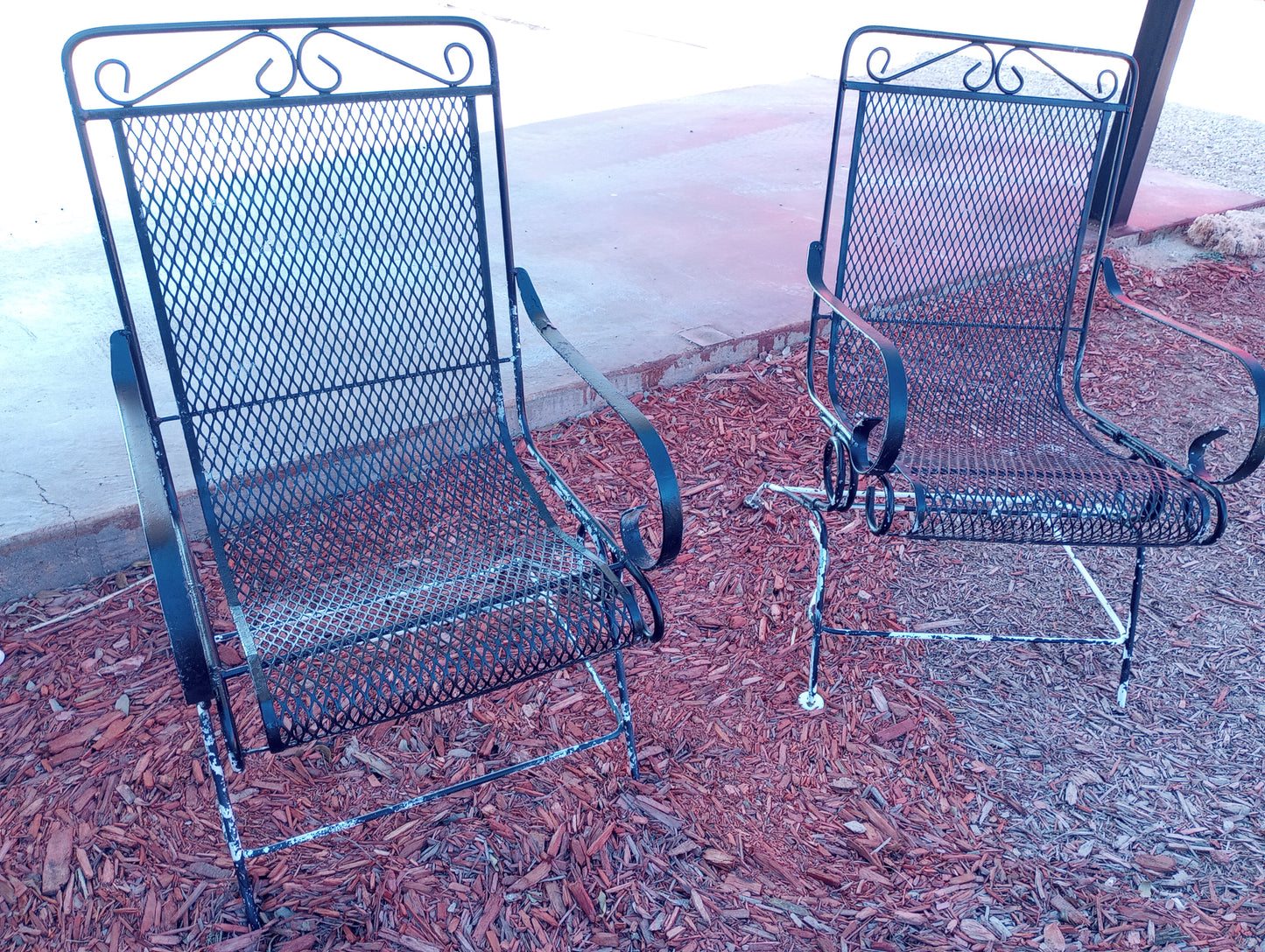 Shabby Chic Patio Table and Chairs