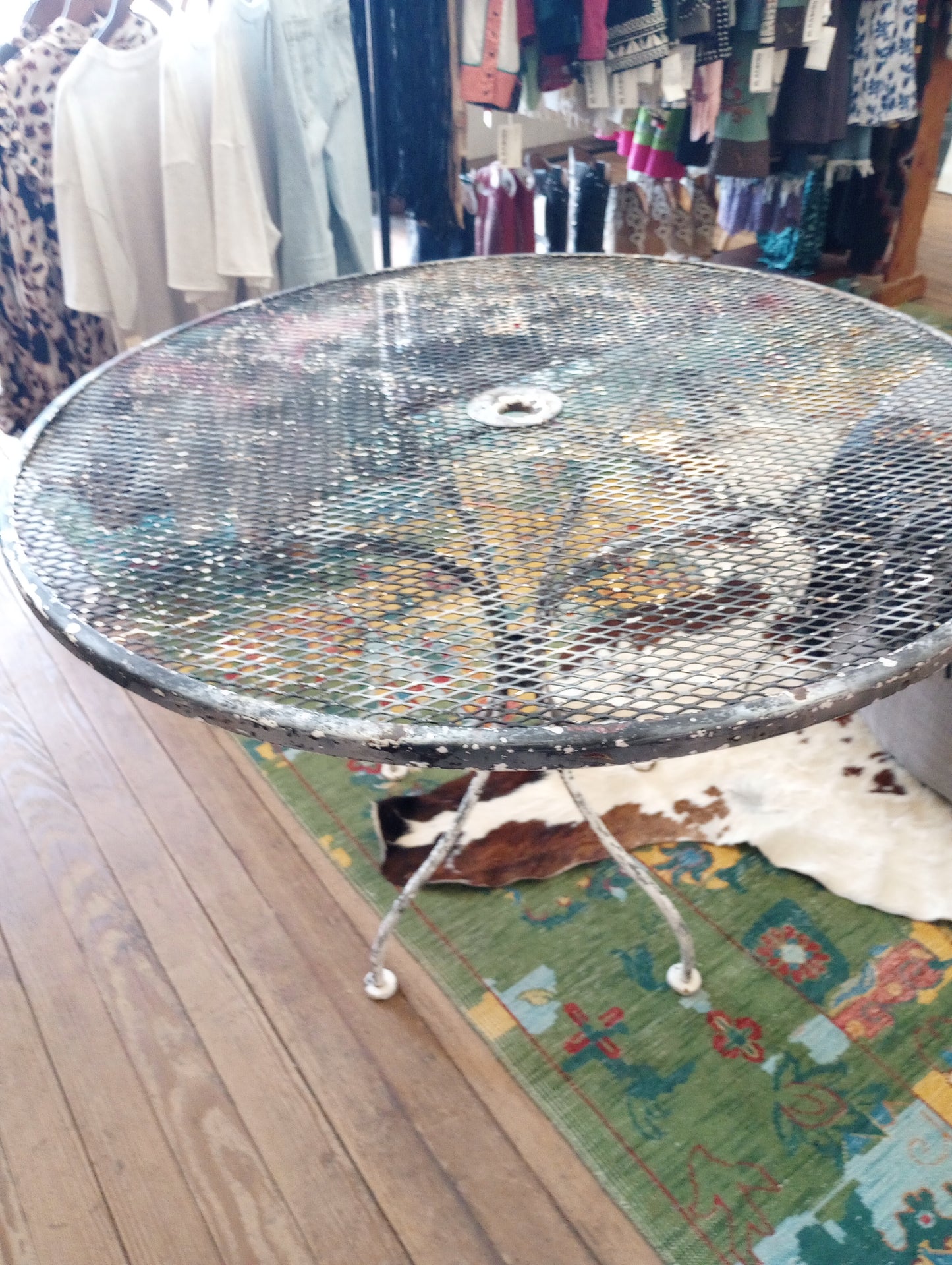 Shabby Chic Patio Table and Chairs