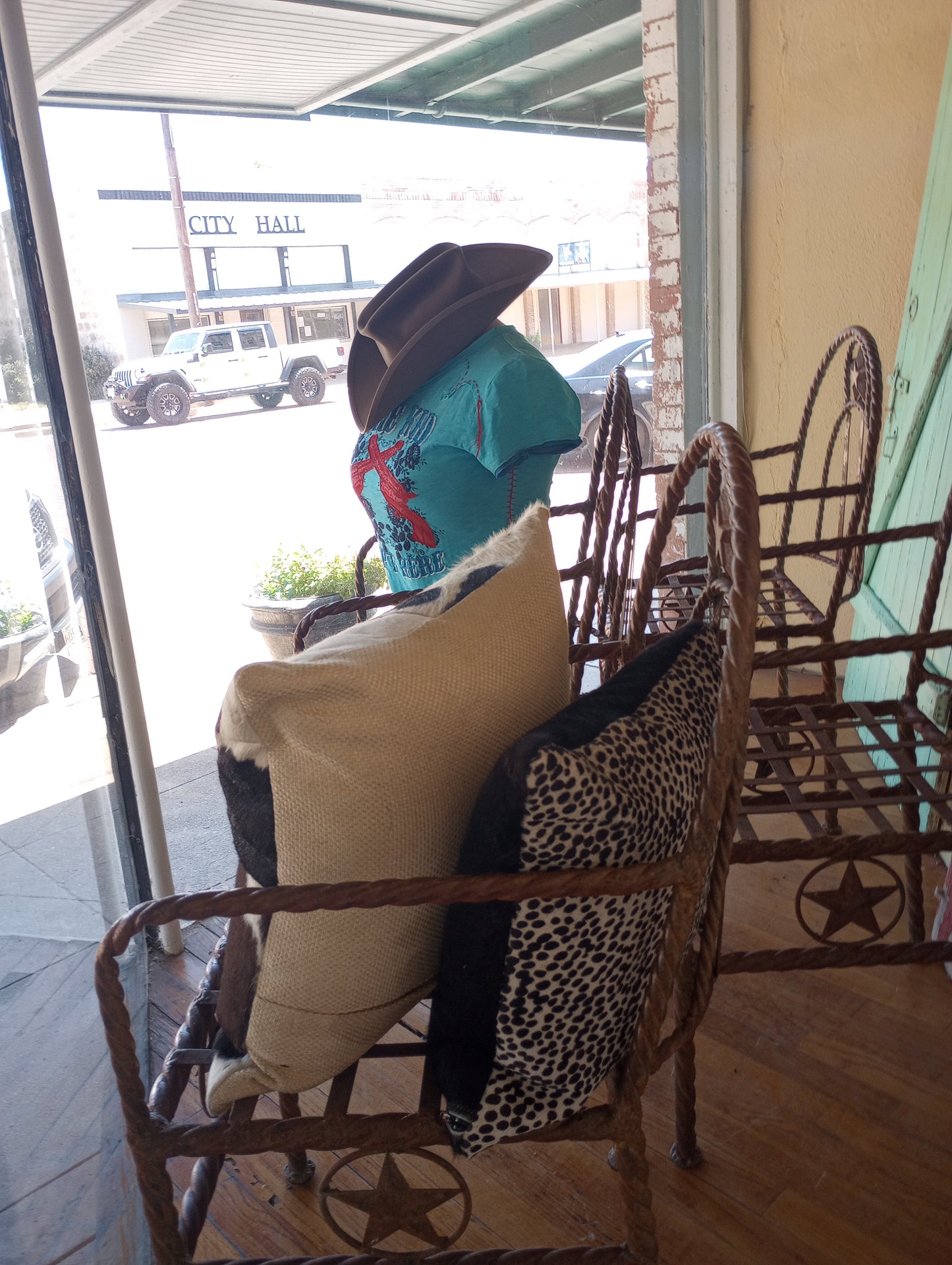 Set of 4 Rustic Arm Chairs