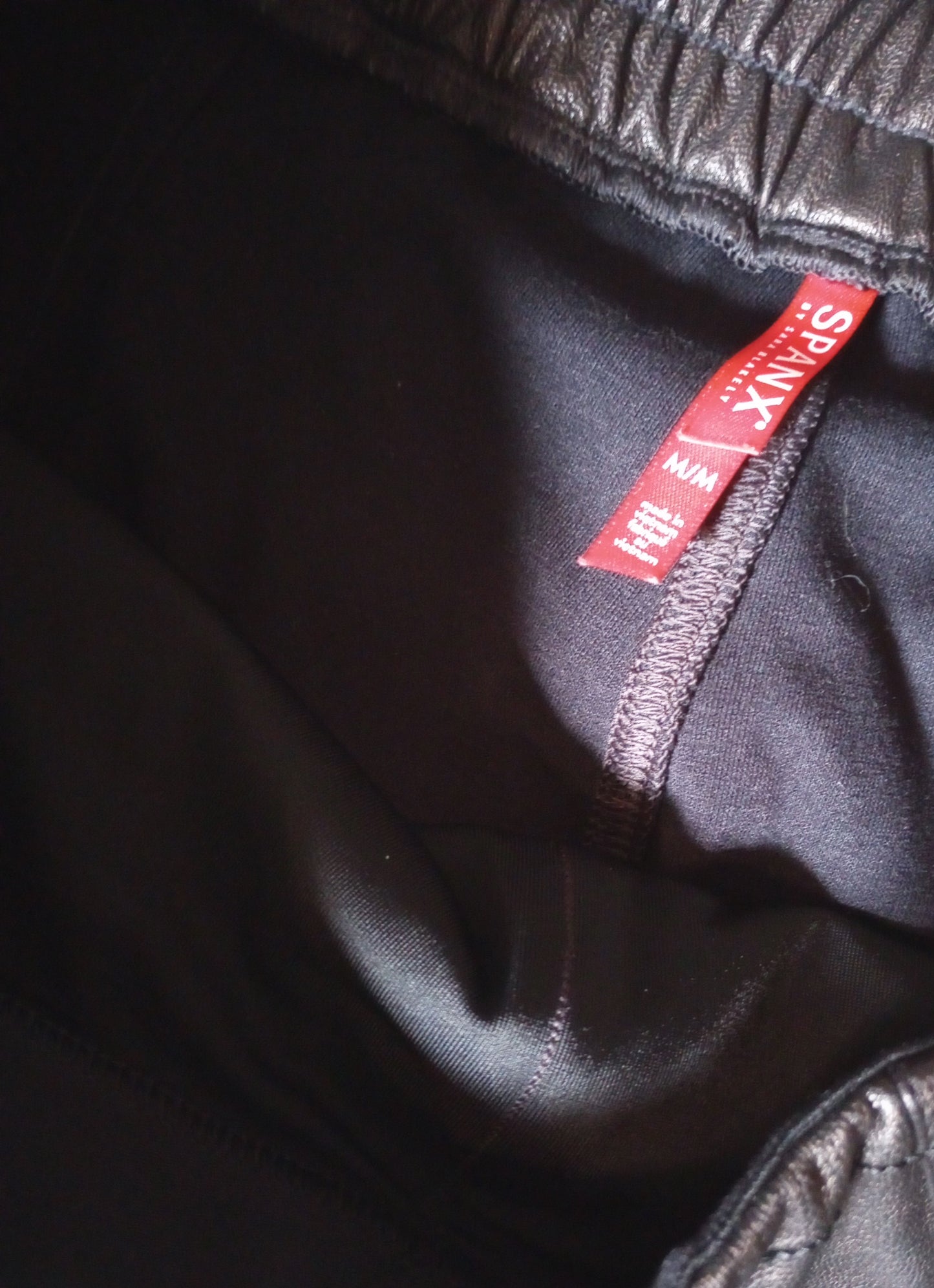 Spanx Joggers in a Brown-Black Sz Medium