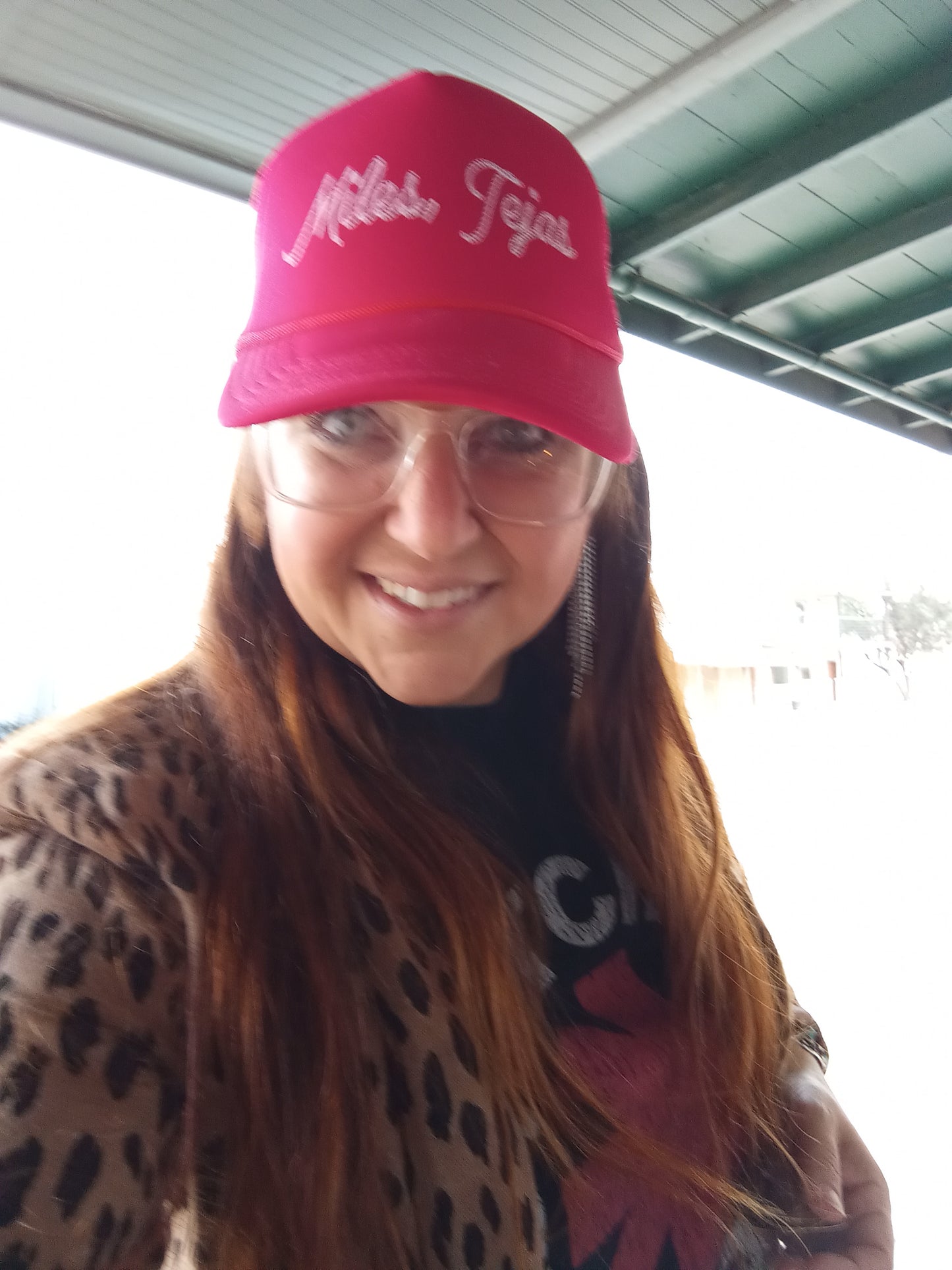 Miles, Tejas Red Trucker Caps