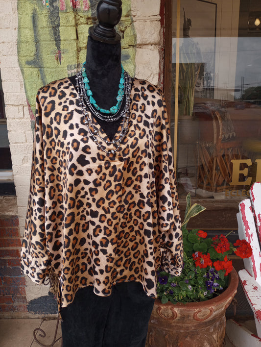 Ivy Jane Leopard Print Silky Tunic Sz M/L