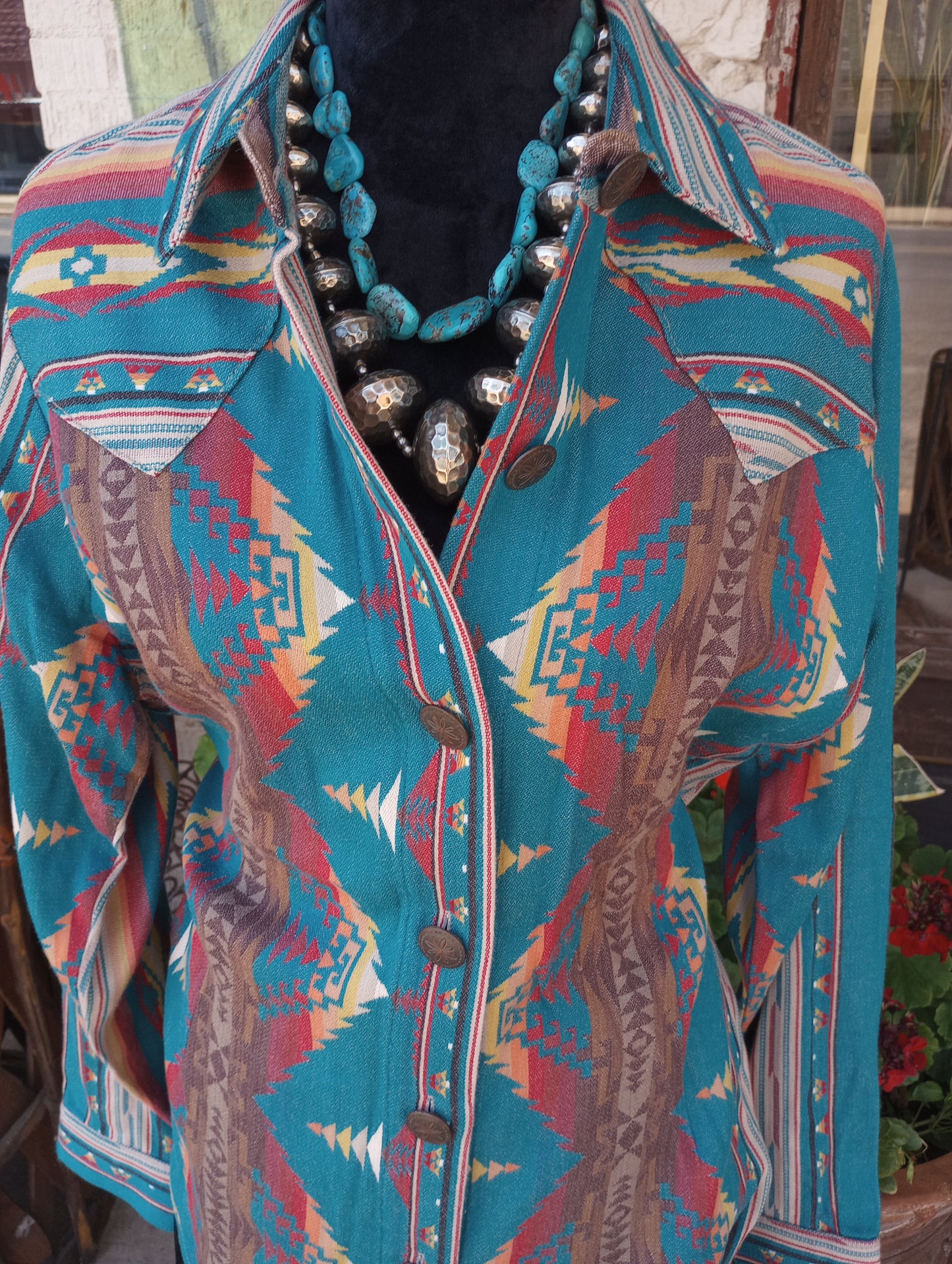 Silverado Mid Weight Shirt/Jacket Sz Large