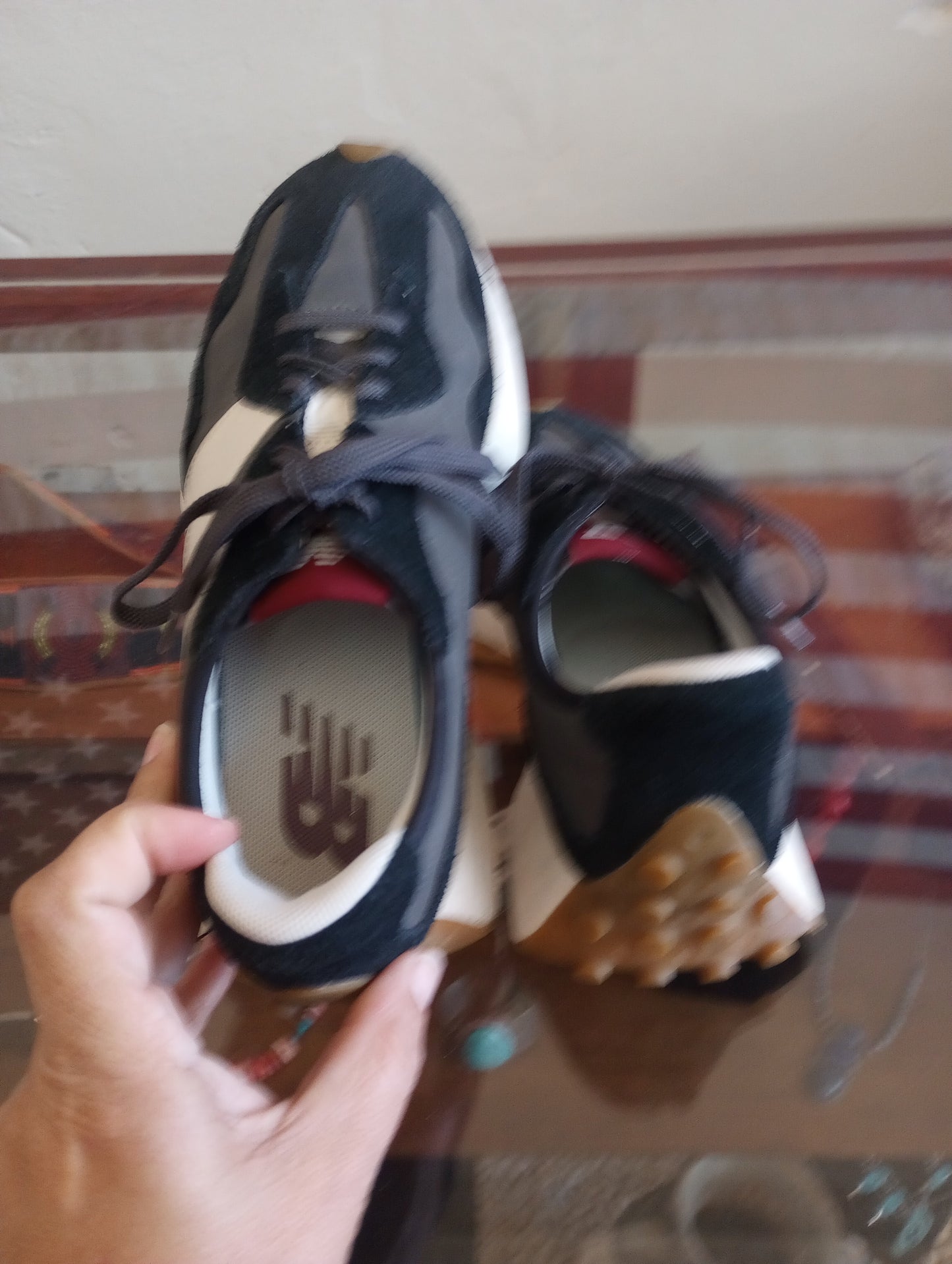 Big N Contemporary New Balance Sneakers Sz 7