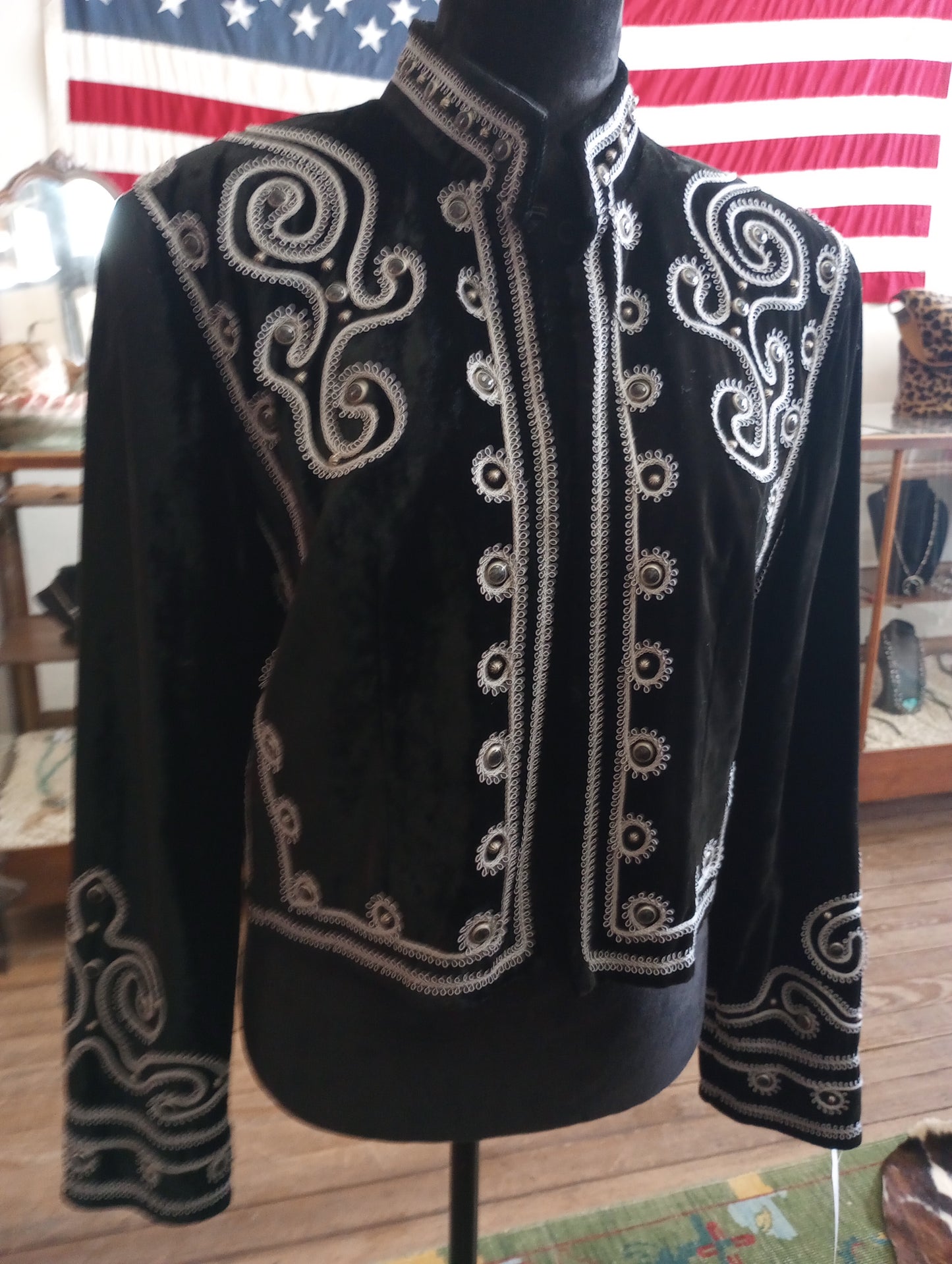 Vintage DD Ranchwear Black Velvet Jacket Sz Medium