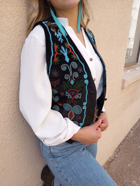 Beautiful Heavily Beaded Vintage Ropa Vest Size 4
